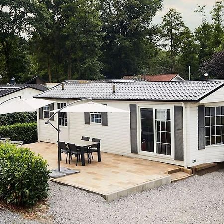 4 Persons Chalet Valkenbosch Situated In The Forested Area Oisterwijk Kültér fotó